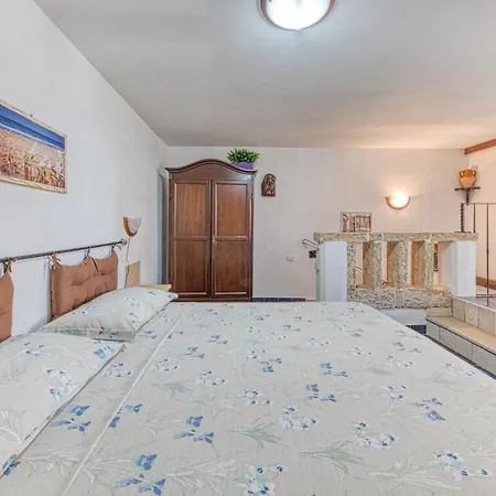 Holiday home Casale Lucia *